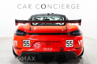 2020 Porsche 718 Cayman GT4 - miniatura 6