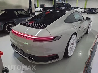 2020 Porsche 911 Carrera 4S (992) – miniatura 4