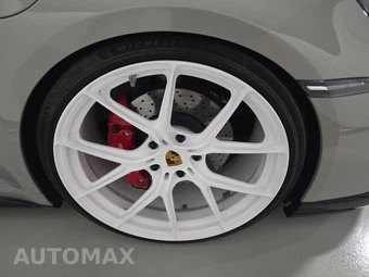 2020 Porsche 911 Carrera 4S (992) – miniatura 9