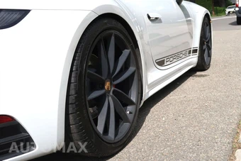 2020 Porsche 911 Carrera 4S (992) – miniatura 15