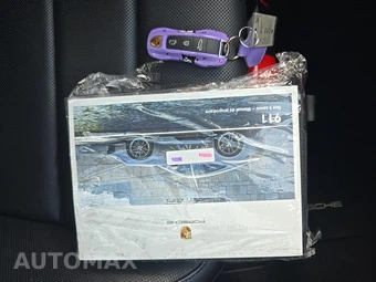 2020 Porsche 911 Carrera 4S (992) – miniatura 34