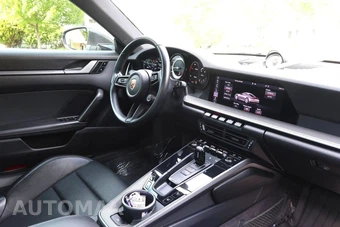 2020 Porsche 911 Carrera 4S (992) – miniatura 36