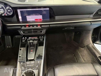 2020 Porsche 911 Carrera 4S Cabriolet (992) - miniatura 42