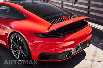 2020 Porsche 911 Carrera 4S Coupe - miniatura 10