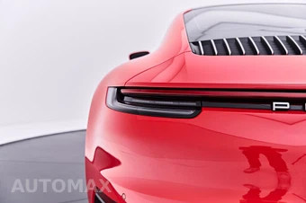 2020 Porsche 911 Carrera 4S Coupe - miniatura 25