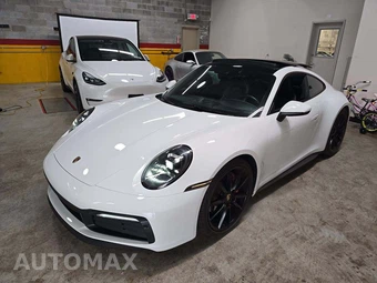 2020 Porsche 911 Carrera 4S