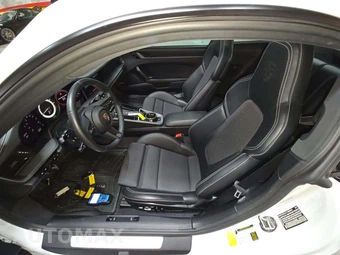 2020 Porsche 911 Carrera 4S – miniatura 6