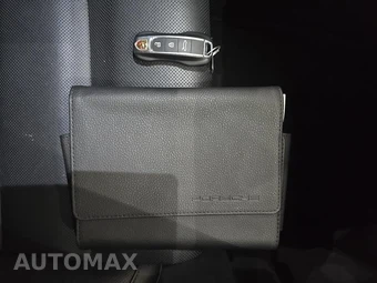 2020 Porsche 911 Carrera S (992) – miniatura 33