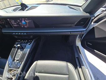 2020 Porsche 911 Carrera S – miniatura 19
