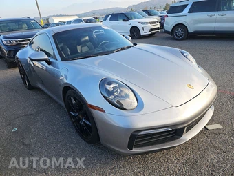 2020 Porsche 911 Carrera – miniatura 3