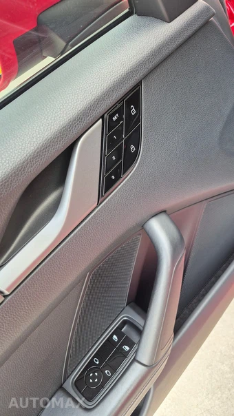 2020 Porsche 911 Carrera - miniatura 44