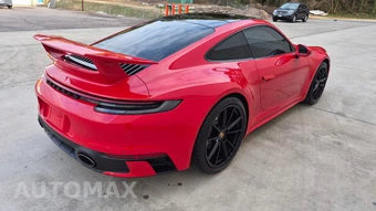 2020 Porsche 911 Carrera - miniatura 5