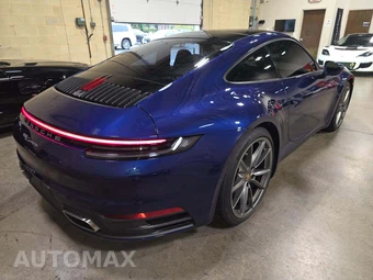 2020 Porsche 911 Carrera – miniatura 3