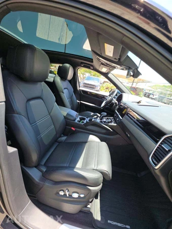 2020 Porsche Cayenne S Coupe – miniatura 18