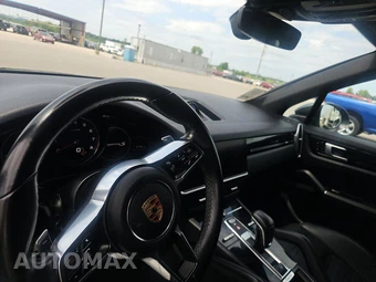 2020 Porsche Cayenne S – miniatura 11