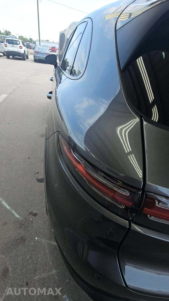 2020 Porsche Cayenne S – miniatura 31
