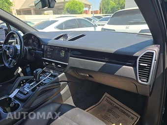 2020 Porsche Cayenne S – miniatura 19