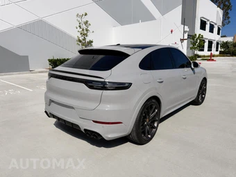 2020 Porsche Cayenne Turbo Coupe - miniatura 6