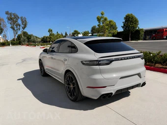 2020 Porsche Cayenne Turbo Coupe - miniatura 8