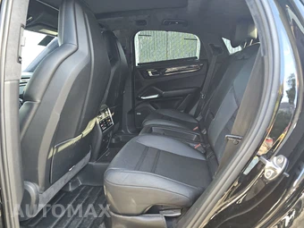 2020 Porsche Cayenne Turbo Coupe – miniatura 13