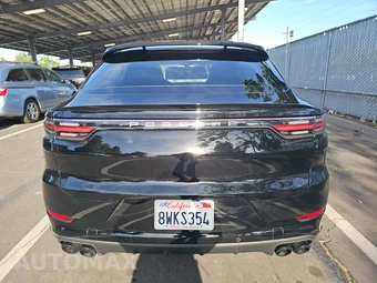 2020 Porsche Cayenne Turbo Coupe – miniatura 5