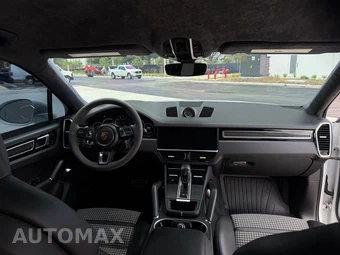 2020 Porsche Cayenne Turbo Coupe - miniatura 7