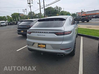 2020 Porsche Cayenne Turbo Coupe – miniatura 3