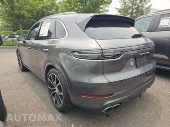 2020 Porsche Cayenne Turbo – miniatura 2