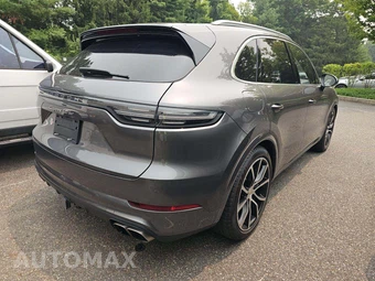 2020 Porsche Cayenne Turbo – miniatura 3