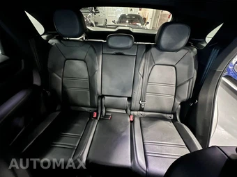 2020 Porsche Cayenne - miniatura 12