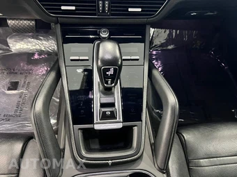 2020 Porsche Cayenne - miniatura 18