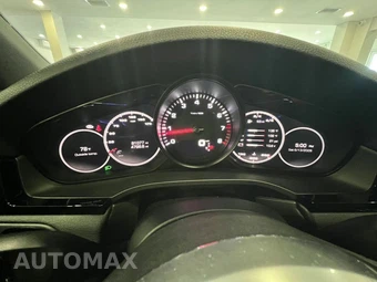 2020 Porsche Cayenne - miniatura 32