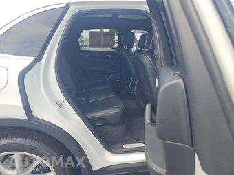 2020 Porsche Cayenne – miniatura 13