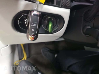 2020 Porsche Macan S – miniatura 8