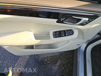 2020 Porsche Macan S – miniatura 9