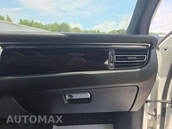 2020 Porsche Macan S – miniatura 16