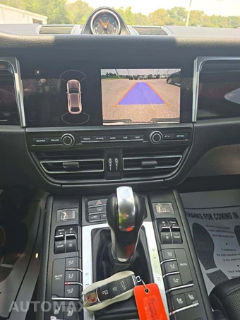 2020 Porsche Macan S – miniatura 7