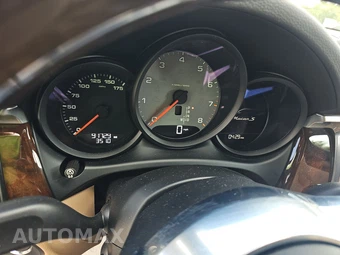 2020 Porsche Macan S – miniatura 12