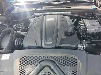 2020 Porsche Macan S – miniatura 15