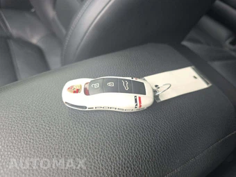 2020 Porsche Macan S – miniatura 8