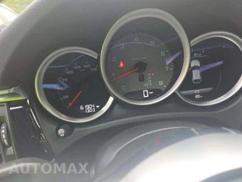 2020 Porsche Macan S – miniatura 9