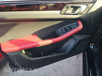 2020 Porsche Macan – miniatura 9