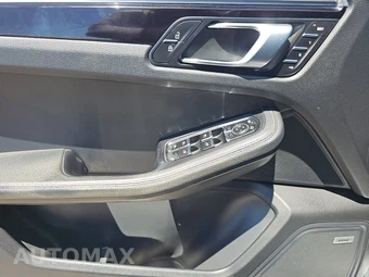 2020 Porsche Macan – miniatura 9