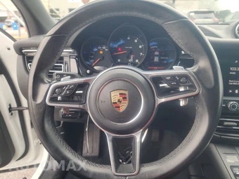 2020 Porsche Macan - miniatura 10