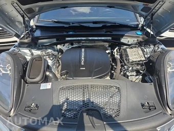 2020 Porsche Macan – miniatura 18