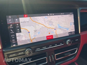 2020 Porsche Macan – miniatura 24