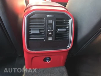 2020 Porsche Macan – miniatura 27