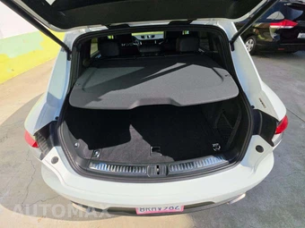 2020 Porsche Macan – miniatura 11