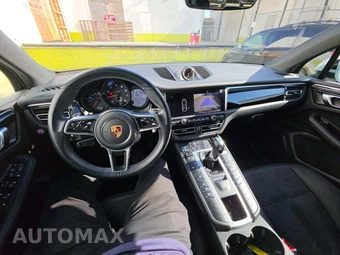 2020 Porsche Macan – miniatura 7