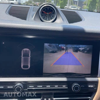 2020 Porsche Macan - miniatura 18
